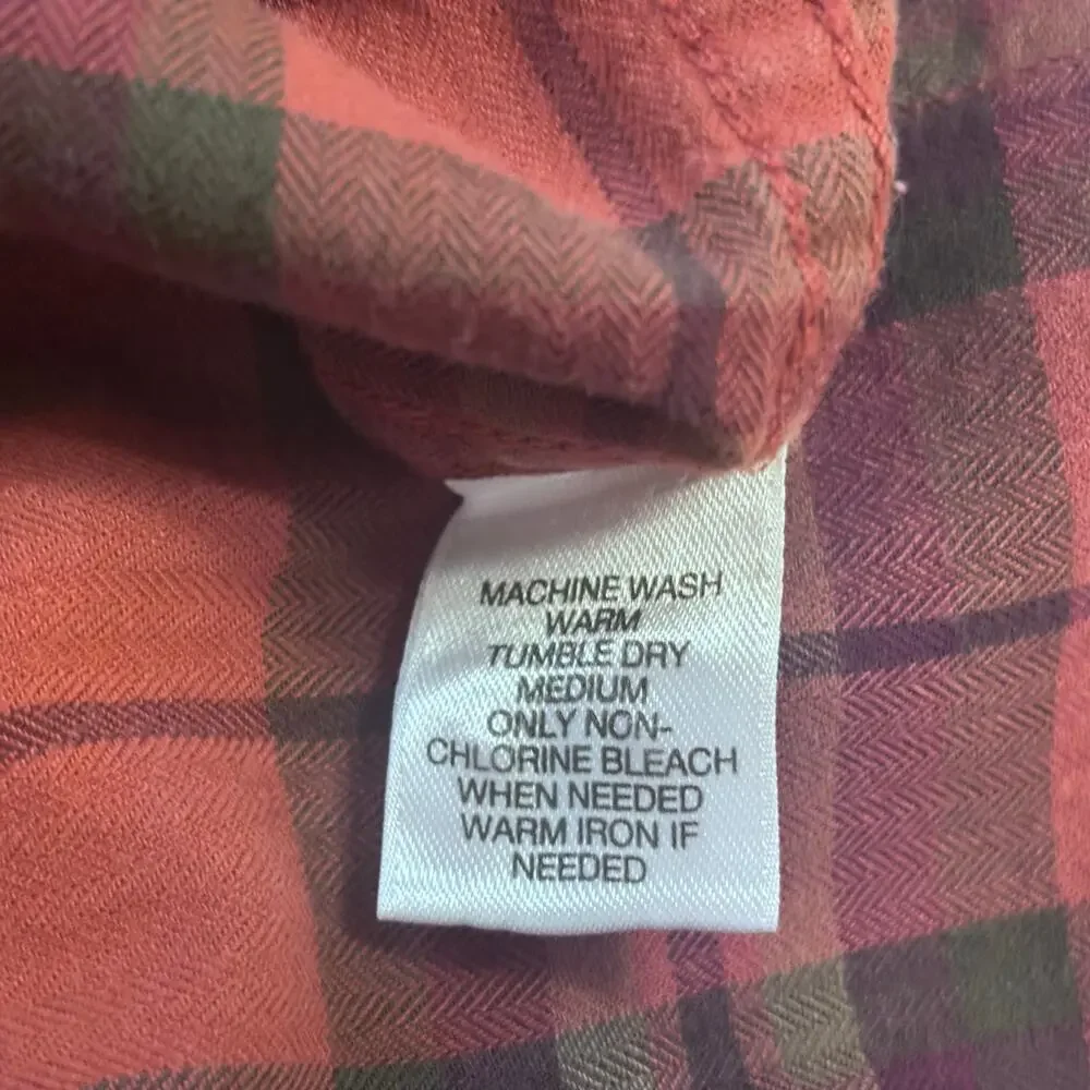 EUC Roundtree & Yorke Casuals, burnt orange plaid long sleeve shirt, size large